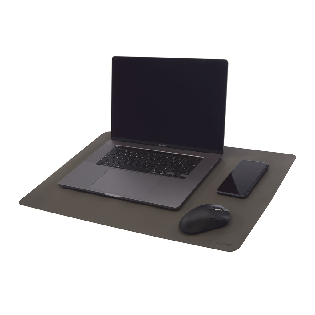 Hybrid desk pad